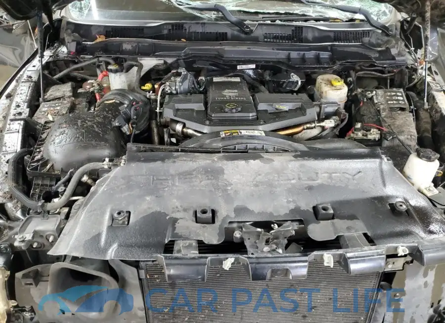 3C6UR5CL9JG296960# 11