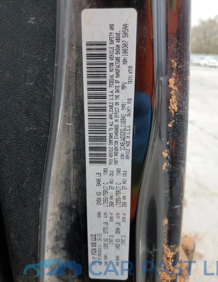 1C4BJWDG2GL116941# 14