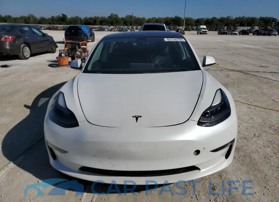 5YJ3E1EB2NF103928# 5