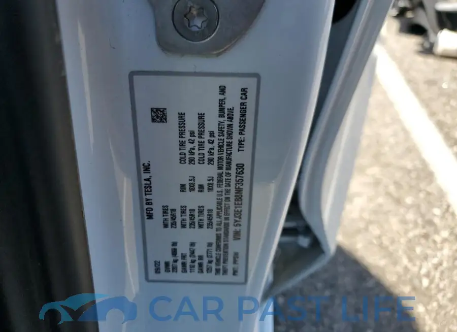 5YJ3E1EB8NF357630# 13