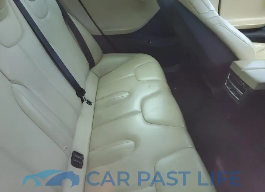 5YJSA1E28GF148737# 10