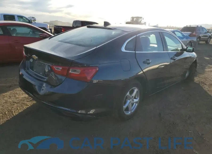 1G1ZB5ST3HF111083# 3