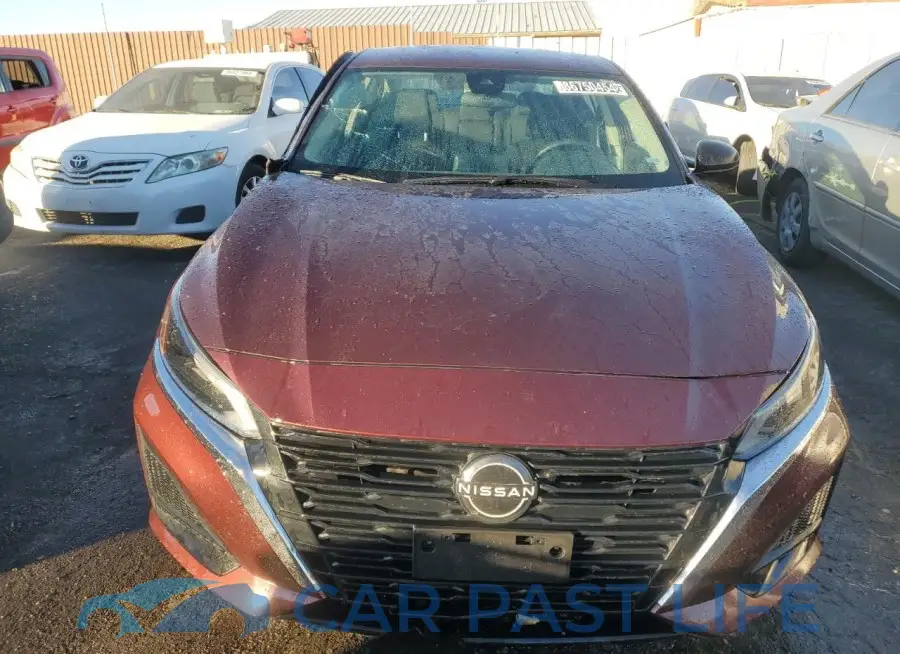 1N4BL4DV9RN310697# 5
