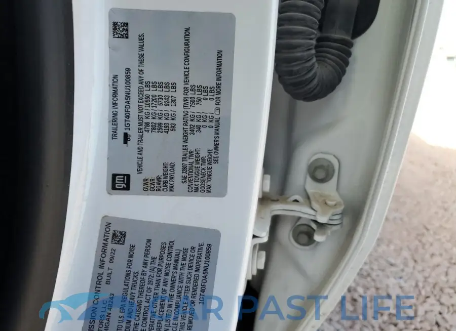 1GT40FDA5NU100859# 13