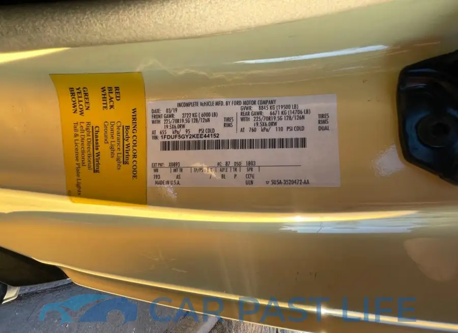 1FDUF5GY2KEE44152# 10