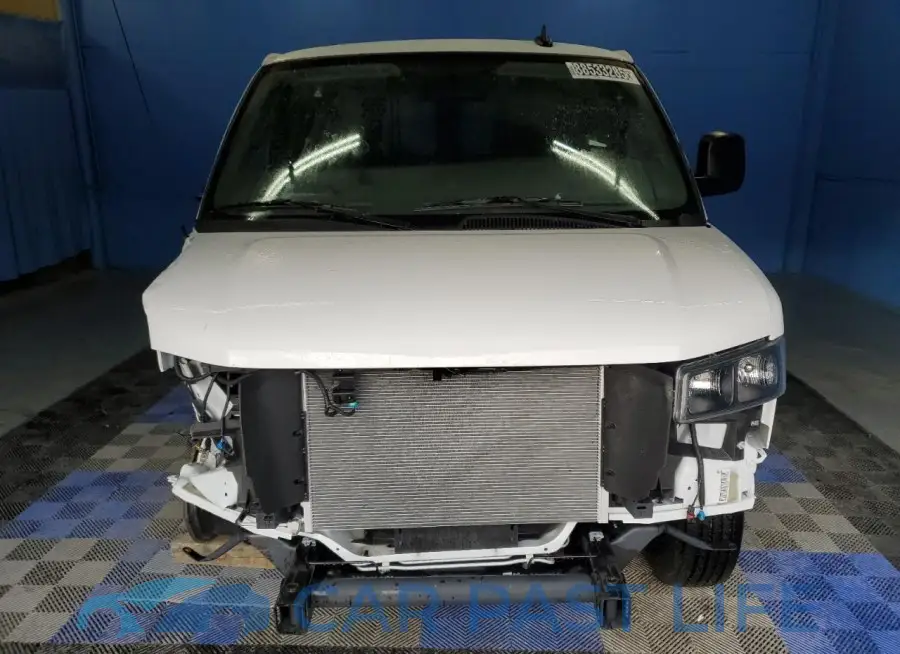 1GTW7AFP2R1237970# 5