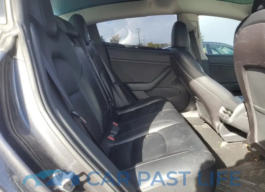 5YJ3E1EB3KF451975# 10