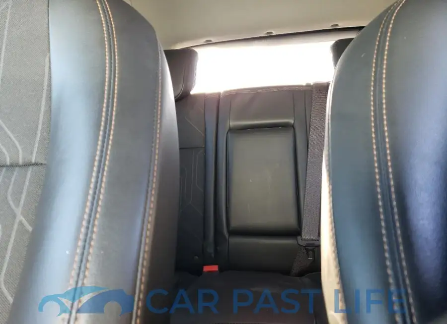 KL7CJLSB8JB661949# 10