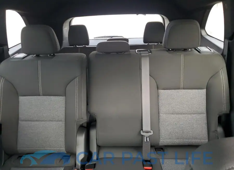 1GKENKRS2SJ130256# 10