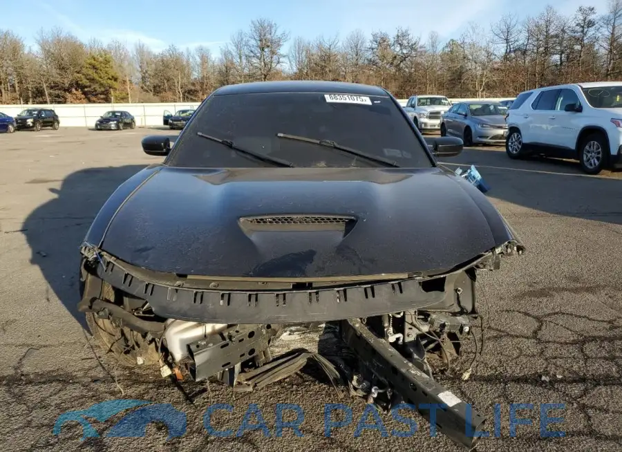 2C3CDXCT4HH612147# 5