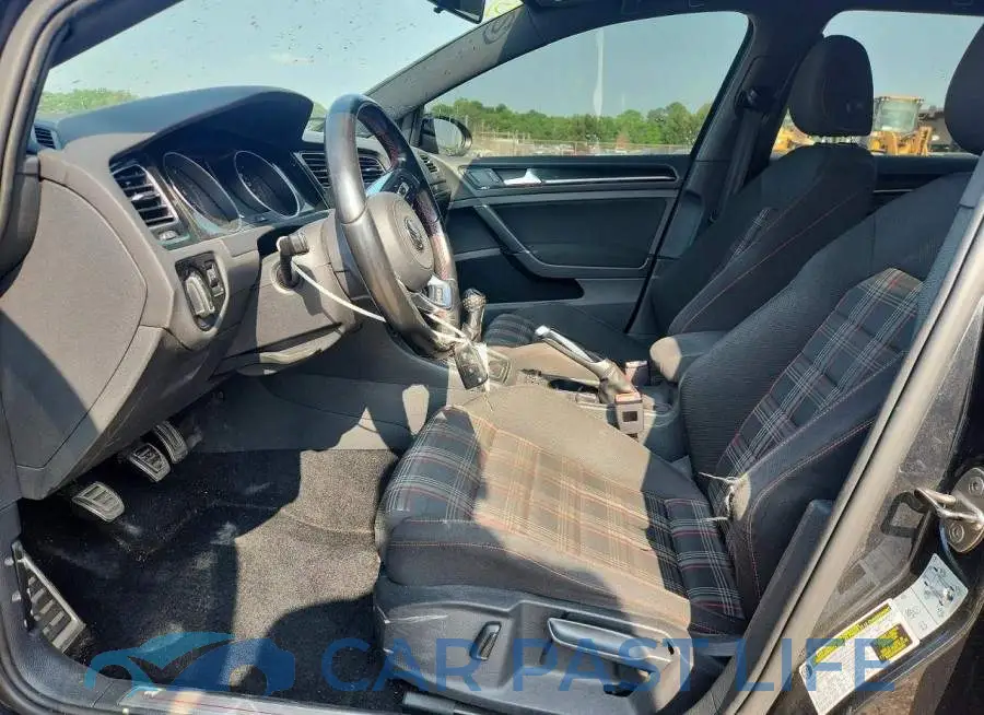 3VW5T7AU6HM028740# 7