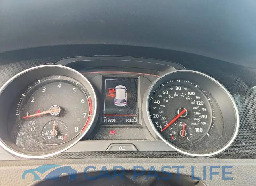 3VW5T7AU6HM028740# 9