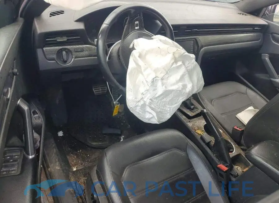 1VWMA7A36NC006064# 8