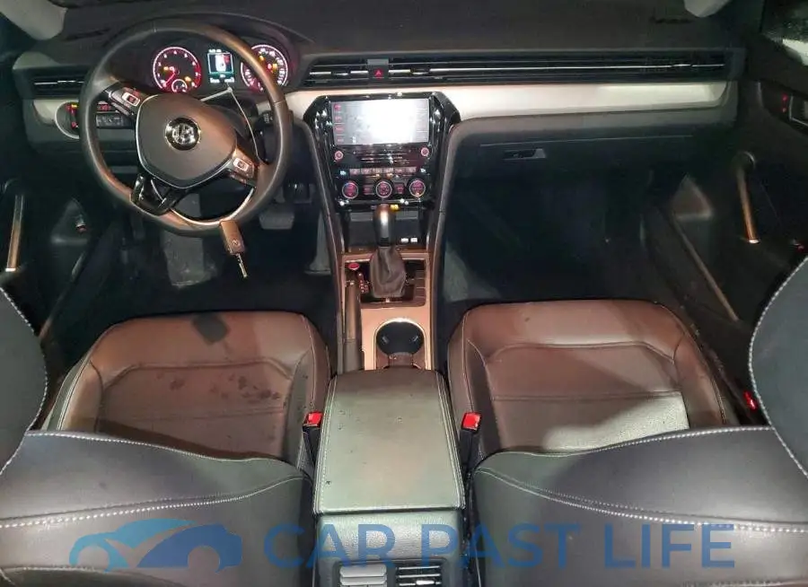 1VWSA7A33NC000598# 8