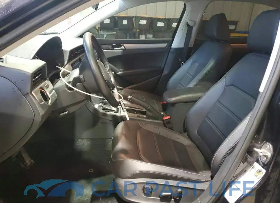 1VWSA7A33NC000598# 7
