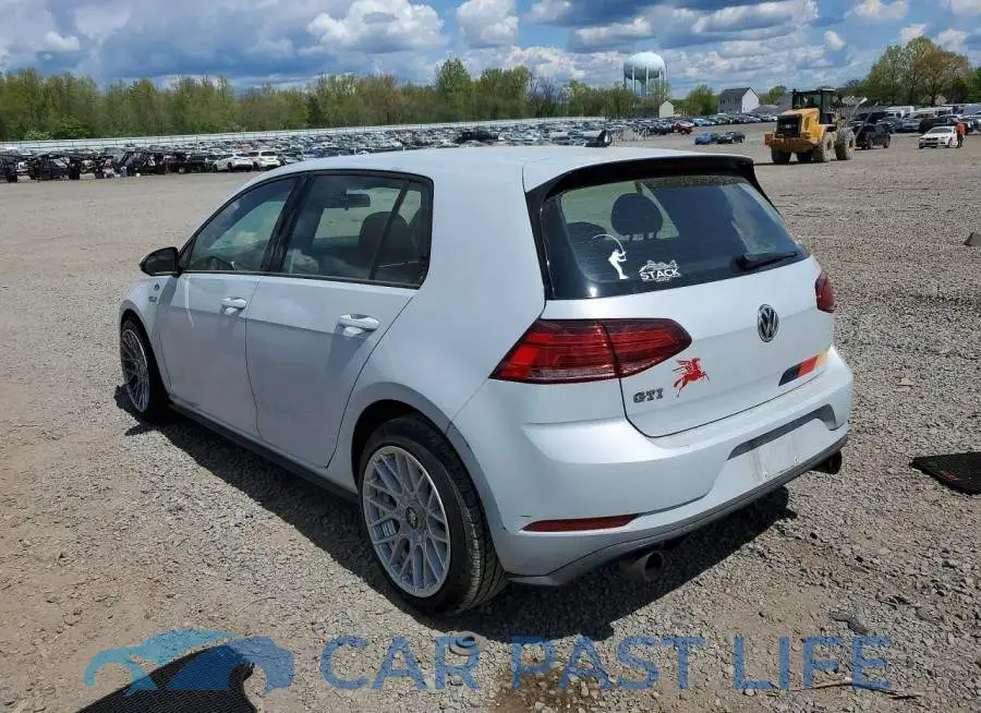 3VW447AU8JM259606# 2