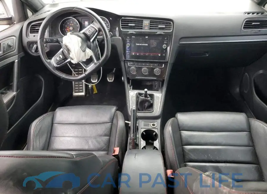 3VW547AUXJM256775# 8