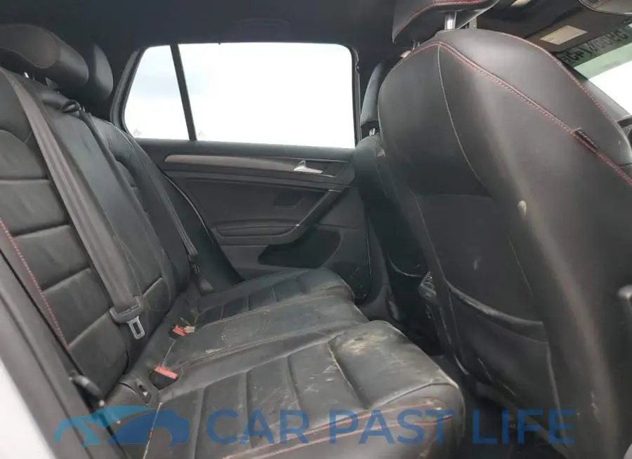 3VW547AUXJM256775# 11