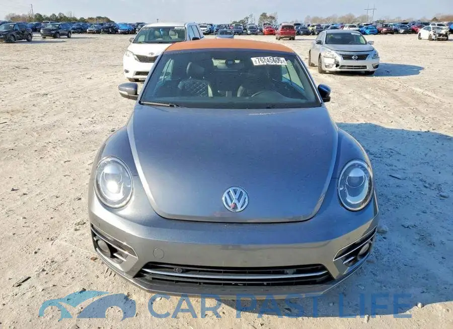 3VW5DAAT3KM503110# 5