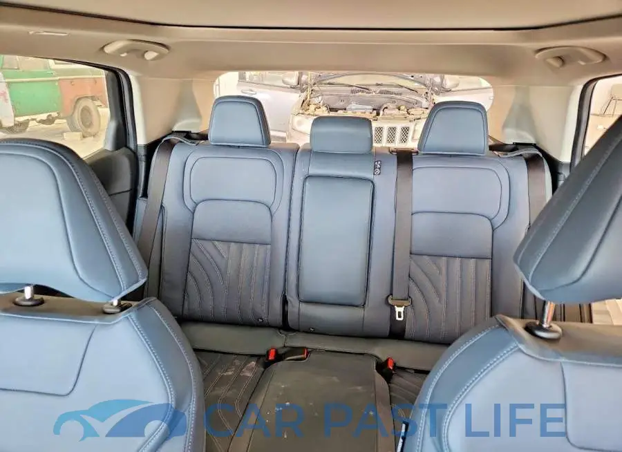 JN1DF0CD2RM735604# 10