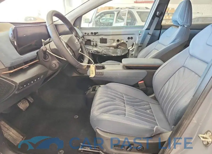 JN1DF0CD2RM735604# 7