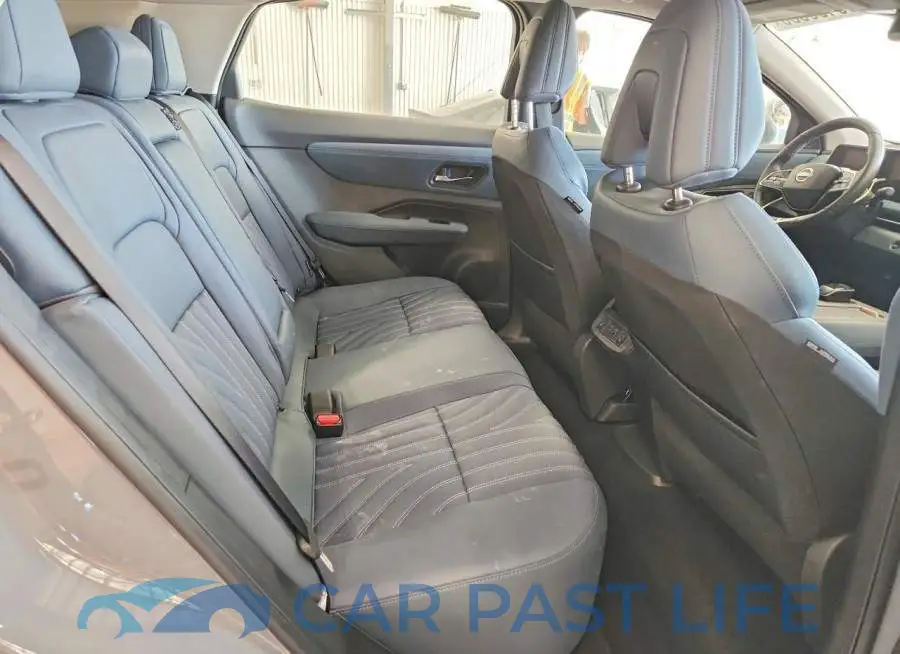 JN1DF0CD2RM735604# 11