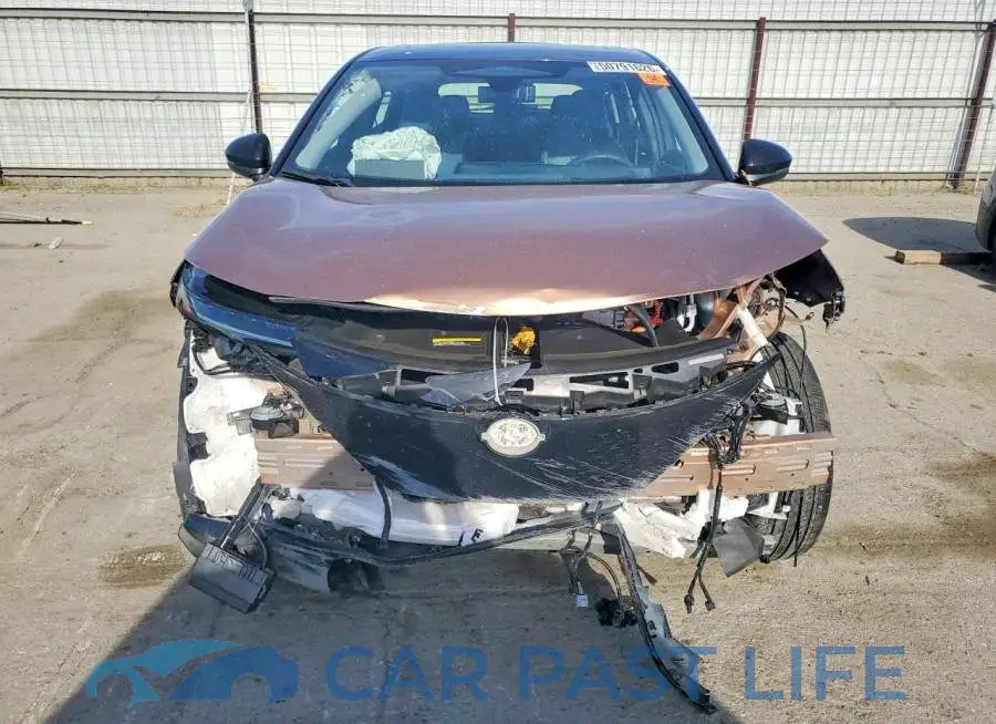 JN1DF0CD4RM730033# 5
