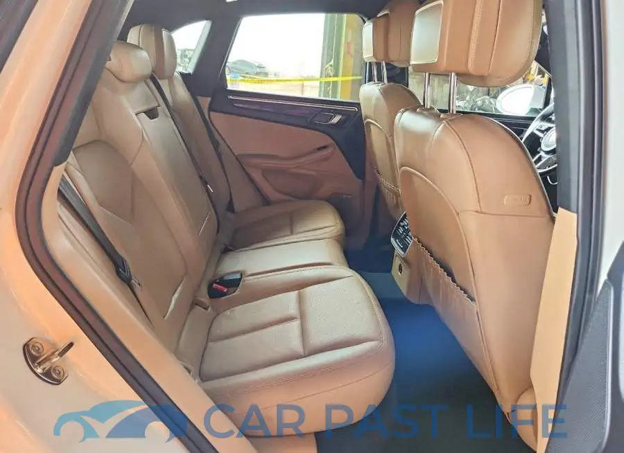 WP1AA2A50LLB06988# 11