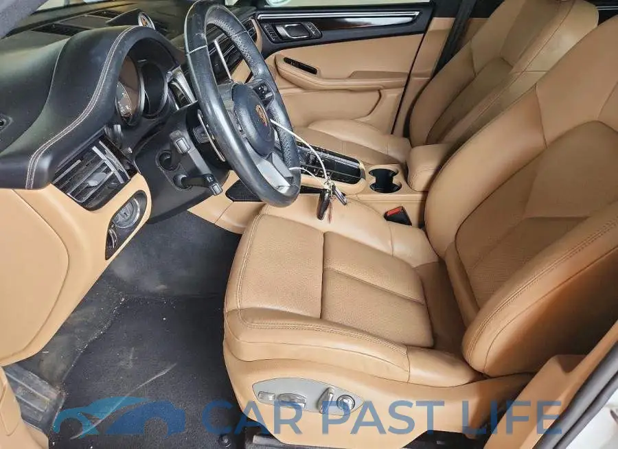 WP1AA2A50LLB06988# 7