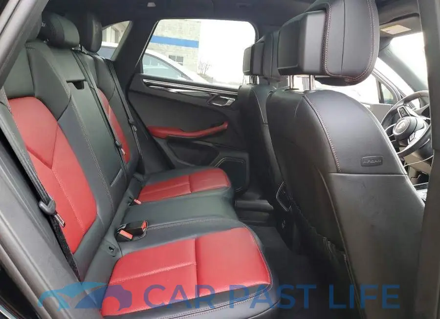 WP1AA2A57PLB04905# 11