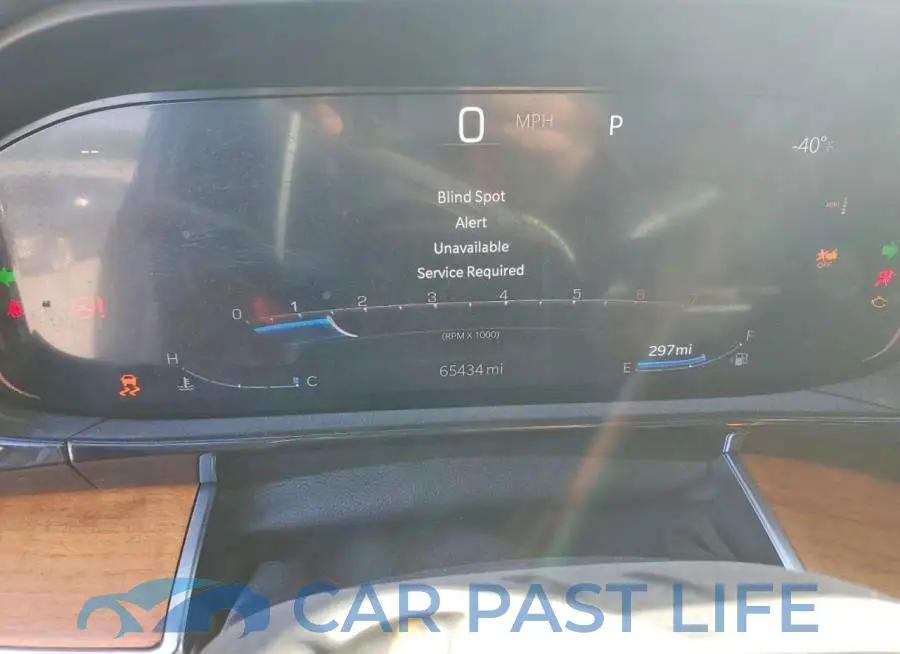 1C4SJSGP3RS186400# 9
