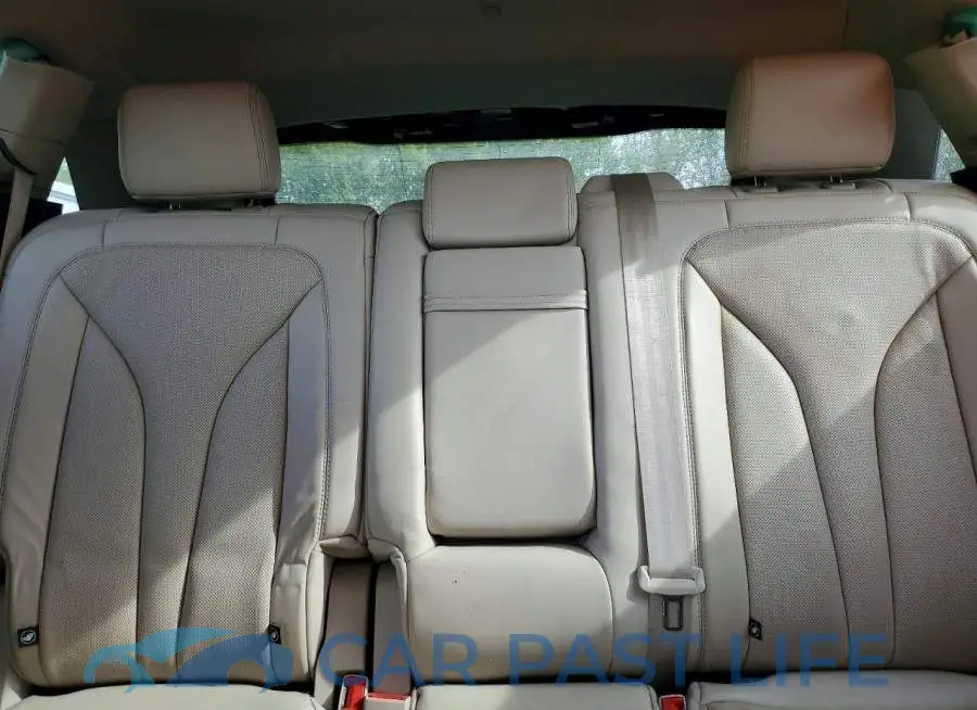 2LMPJ8KP9LBL07531# 10