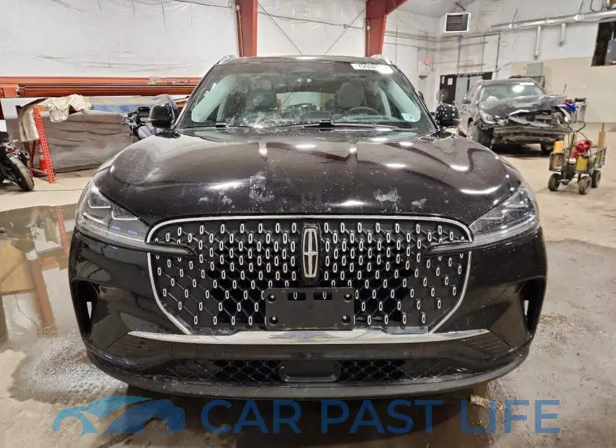 5LM5J7XC9SGL14728# 5
