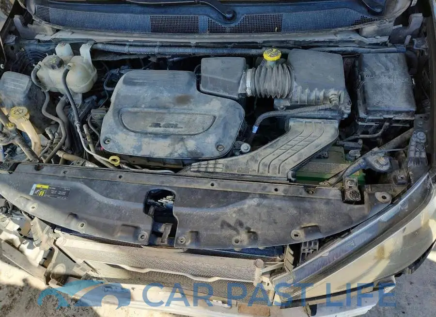 2C4RC1DG3LR172769# 12