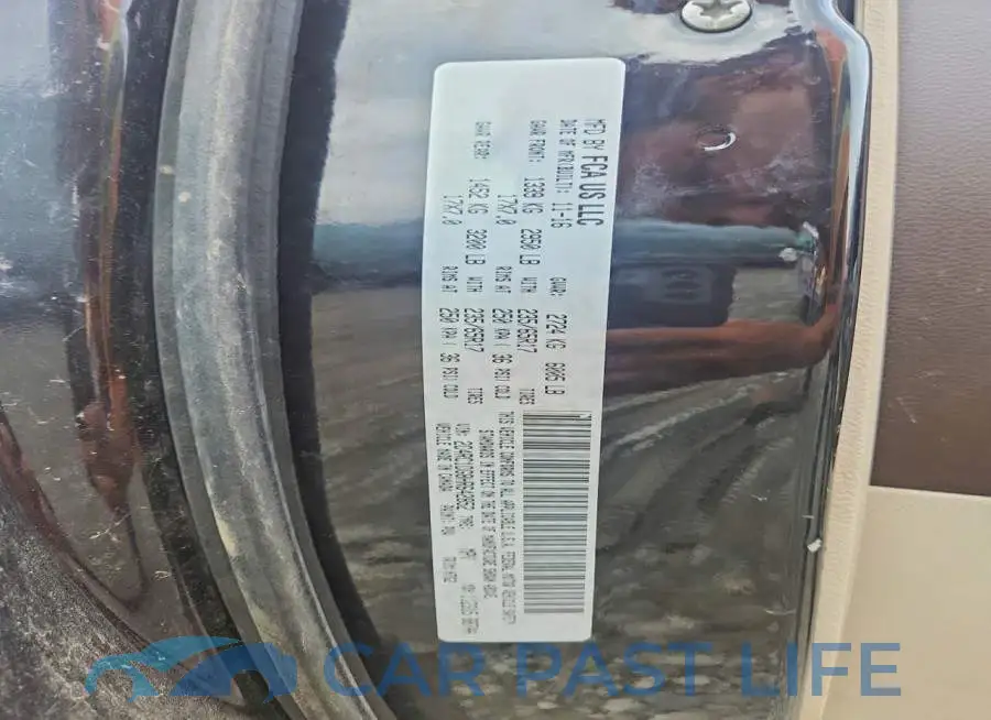 2C4RC1DG8HR642852# 13