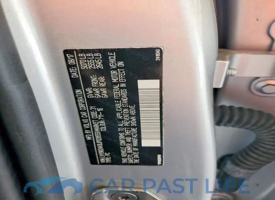 LVY982AK8JP028559# 12