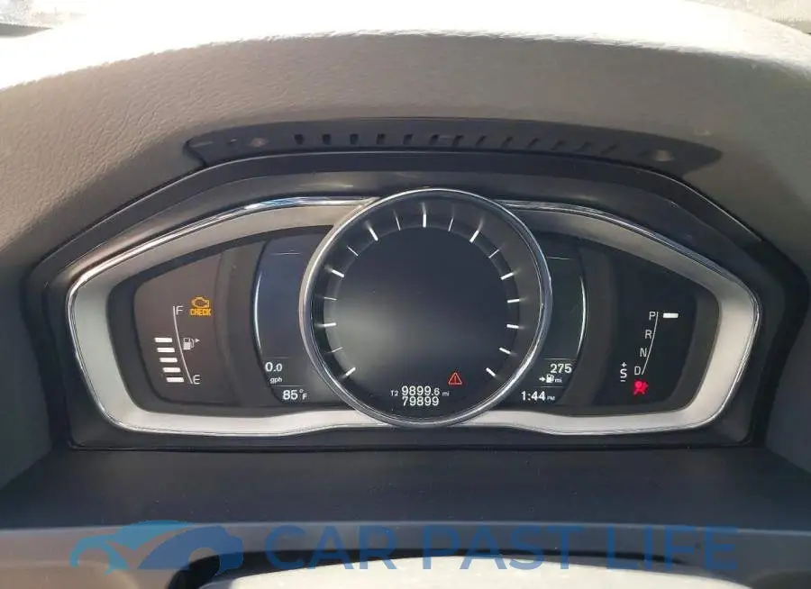 LYV402HK1JB179043# 9