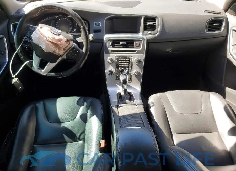 LYV402HK1JB179043# 8