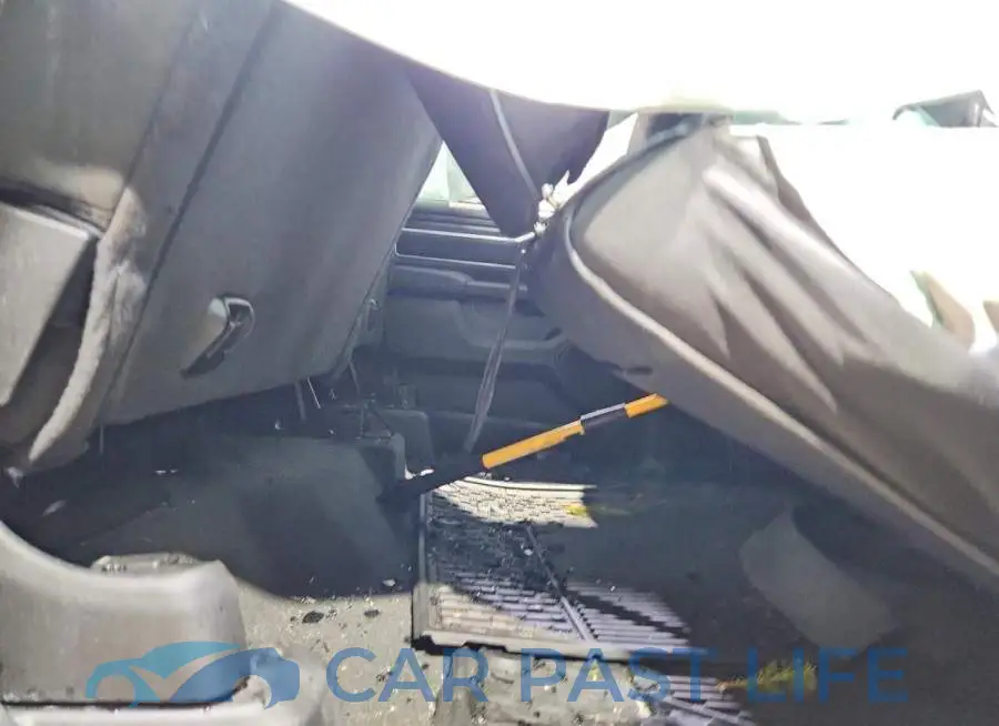 1C6SRFFT2MN701920# 10