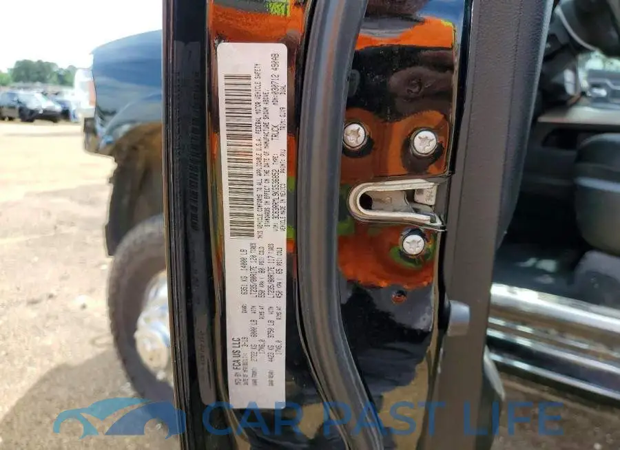 3C63RRML9KG536852# 13