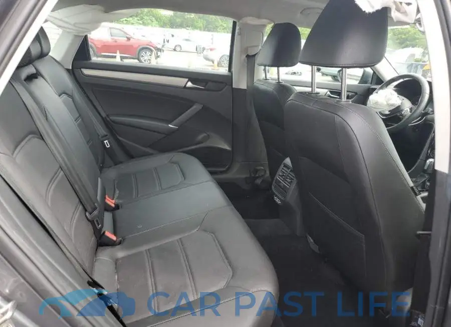 1VWSA7A30MC006034# 10