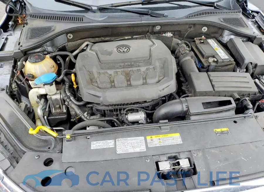 1VWSA7A33MC015813# 11
