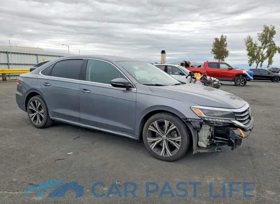 1VWSA7A33MC015813# 4