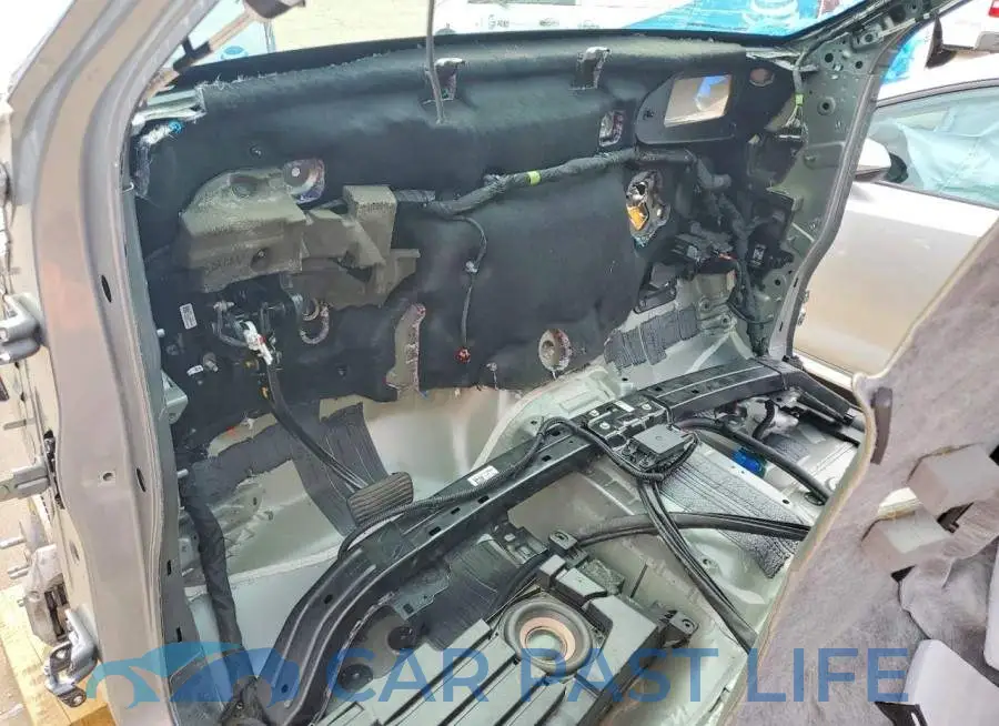 1GKS2JRL2SR232186# 8