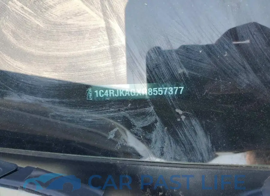 1C4RJKAGXR8557377# 14