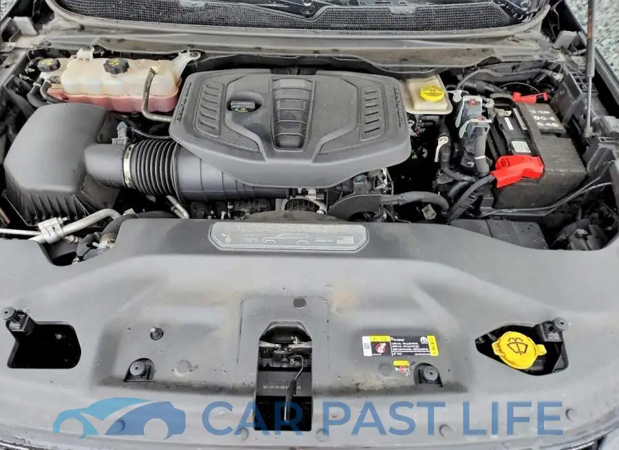 1C4SJVBP2PS514993# 12