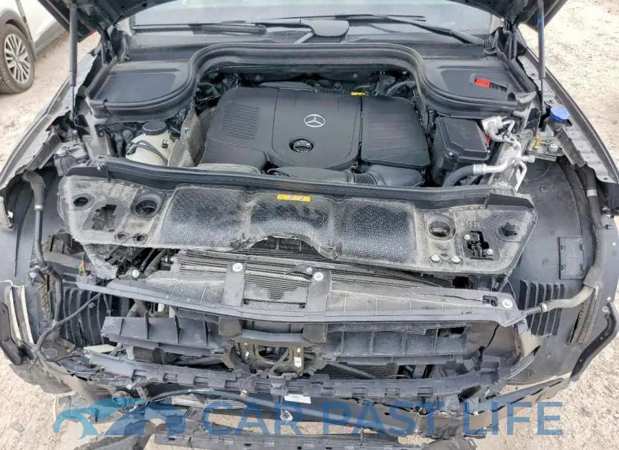 4JGFB4FB3TB502865# 11