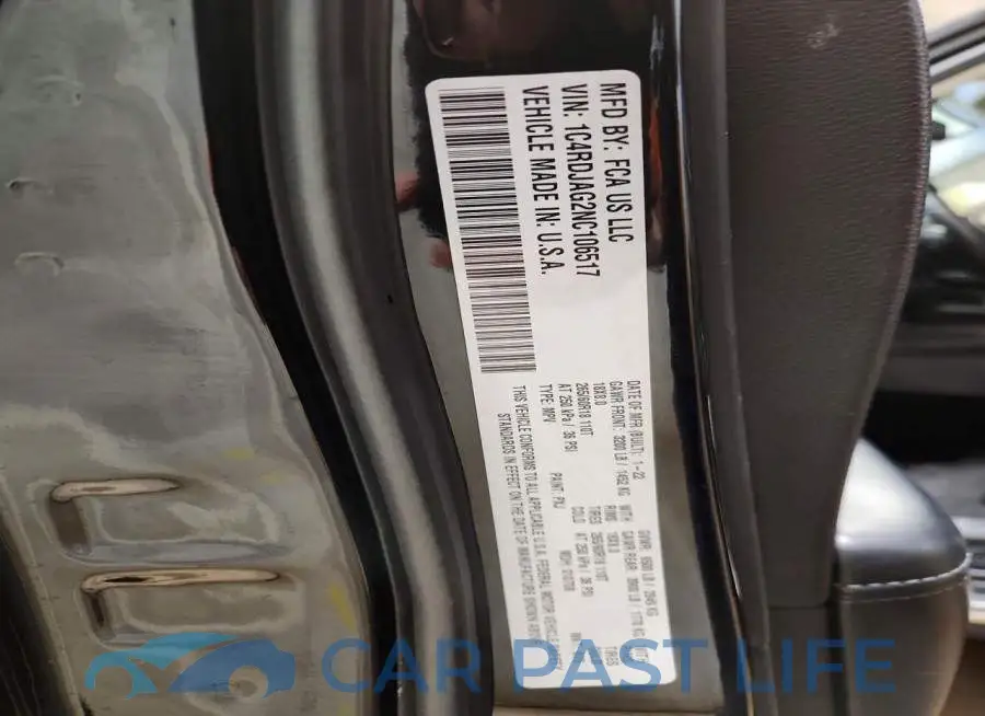 1C4RDJAG2NC106517# 13