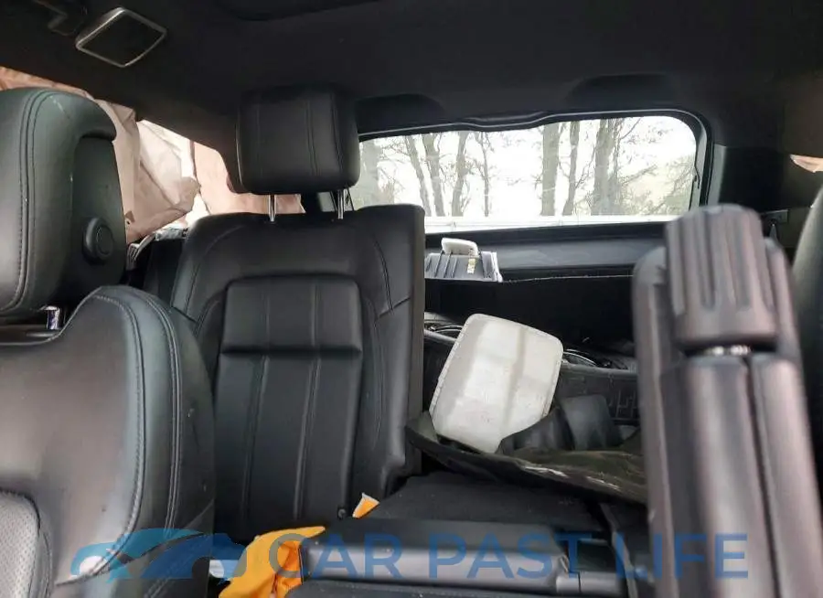 SALWR2RV8JA699604# 10