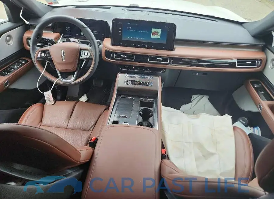 5LM5J7XC4TGL10555# 8